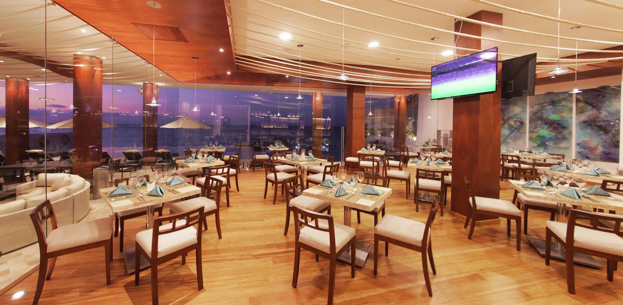 Hotel Poseidon Manta Kültér fotó