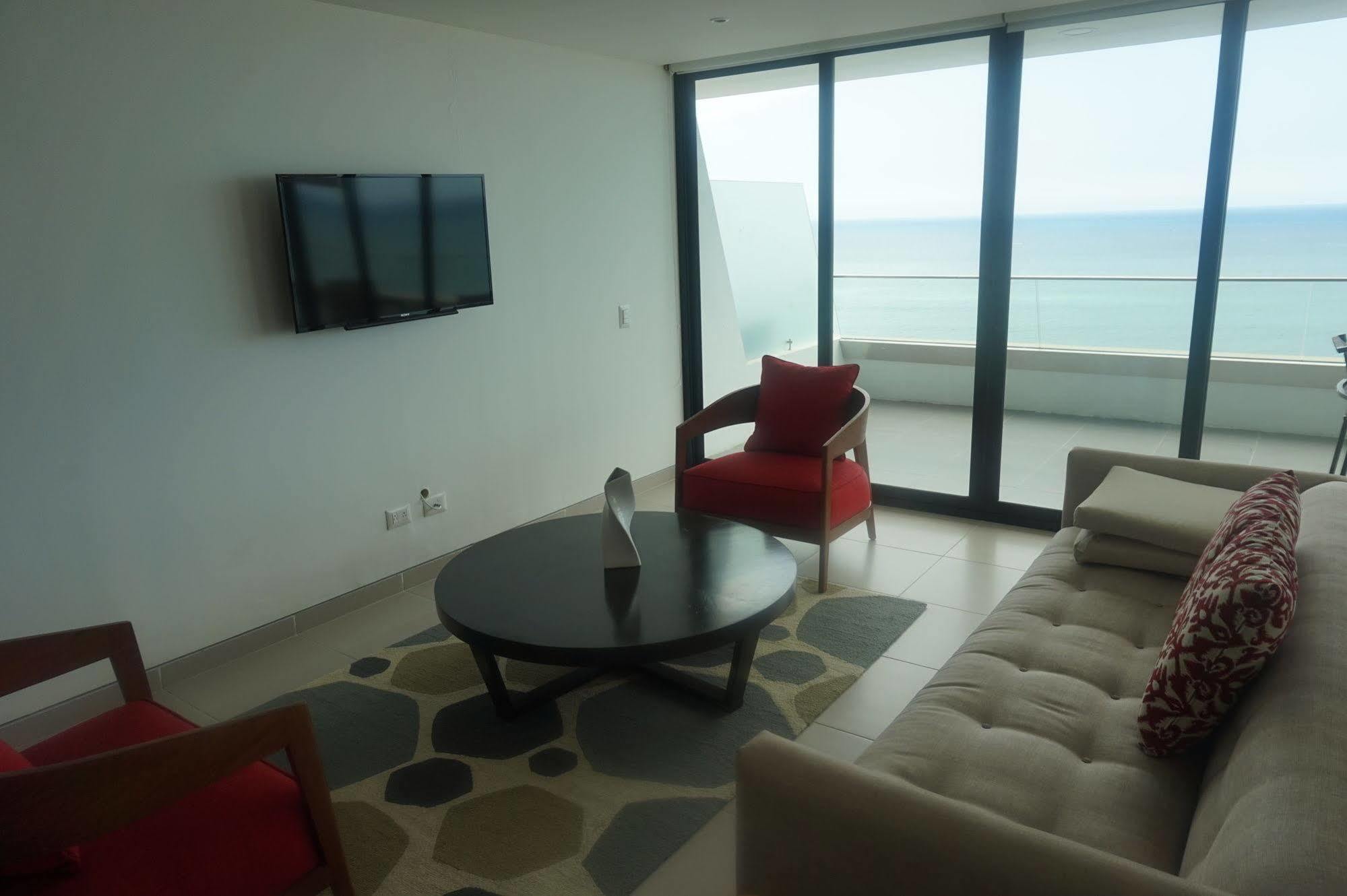 Hotel Poseidon Manta Kültér fotó